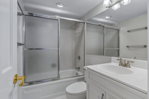 Condo in Riviera Beach, Florida, 2 bedrooms  № 2190736 - photo 22