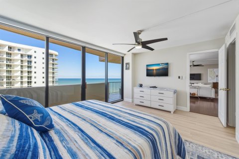 Condo in Riviera Beach, Florida, 2 bedrooms  № 2190736 - photo 9