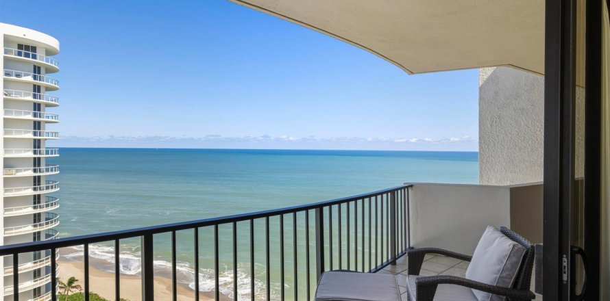 Condo in Riviera Beach, Florida, 2 bedrooms  № 2190736