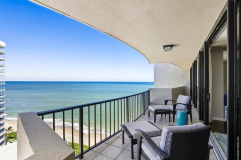 Condo in Riviera Beach, Florida, 2 bedrooms  № 2190736 - photo 4