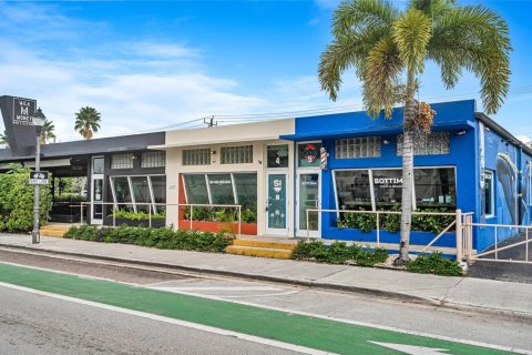 Commercial property in Fort Lauderdale, Florida № 2154039 - photo 4