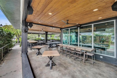 Commercial property in Fort Lauderdale, Florida № 2154039 - photo 16