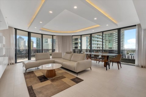 Condominio en venta en Miami, Florida, 3 dormitorios, 177.35 m2 № 1996937 - foto 4