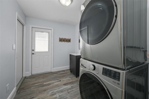 Villa ou maison à vendre à Hudson, Floride: 2 chambres, 99.96 m2 № 2361592 - photo 24