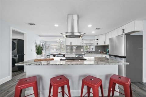 Villa ou maison à vendre à Hudson, Floride: 2 chambres, 99.96 m2 № 2361592 - photo 9