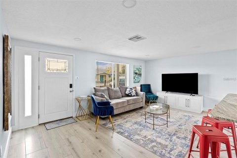 Villa ou maison à vendre à Hudson, Floride: 2 chambres, 99.96 m2 № 2361592 - photo 5