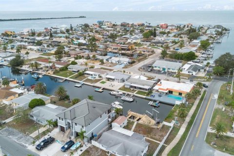 Villa ou maison à vendre à Hudson, Floride: 2 chambres, 99.96 m2 № 2361592 - photo 2