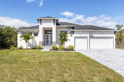 House in Port Charlotte, Florida 3 bedrooms, 210.89 sq.m. № 2289936 - photo 2