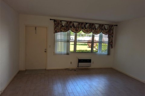 Copropriété à vendre à Deerfield Beach, Floride: 1 chambre, 54.35 m2 № 2153820 - photo 2