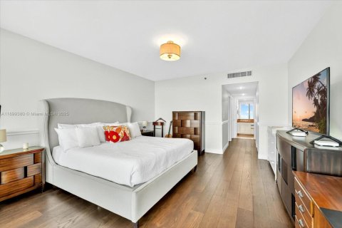 Copropriété à louer à Miami, Floride: 3 chambres, 214.6 m2 № 1951764 - photo 26