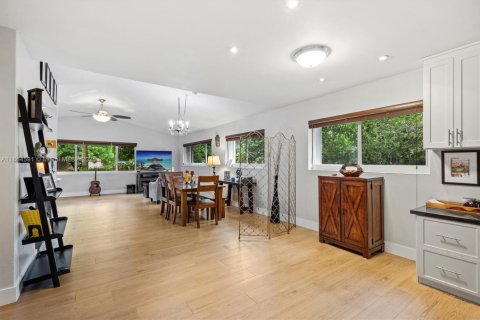 Casa en venta en Palmetto Bay, Florida, 4 dormitorios, 183.67 m2 № 1892896 - foto 23