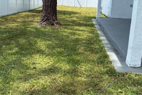 Villa ou maison à louer à Bunnell, Floride: 3 chambres, 212 m2 № 2405121 - photo 8