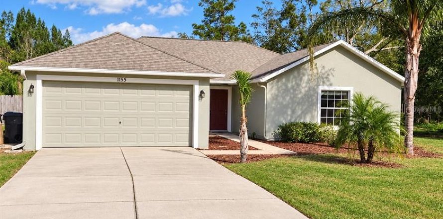 Villa ou maison à Leesburg, Floride 4 chambres, 148.64 m2 № 2425715