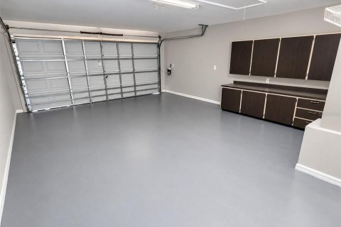 Villa ou maison à louer à Leesburg, Floride: 4 chambres, 148.64 m2 № 2425715 - photo 4