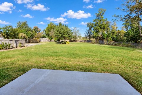 Villa ou maison à louer à Leesburg, Floride: 4 chambres, 148.64 m2 № 2425715 - photo 5