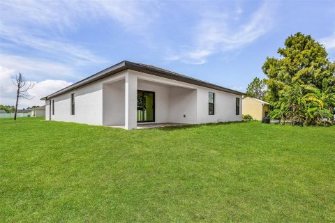 Casa en venta en Port Charlotte, Florida, 4 dormitorios, 172.52 m2 № 566892 - foto 3