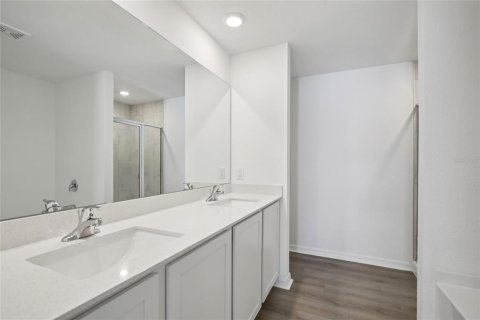 House in Port Charlotte, Florida 4 bedrooms, 172.52 sq.m. № 566892 - photo 24
