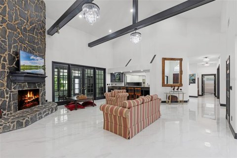 House in Minneola, Florida 5 bedrooms, 723.71 sq.m. № 1805845 - photo 14