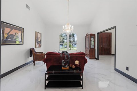 House in Minneola, Florida 5 bedrooms, 723.71 sq.m. № 1805845 - photo 21