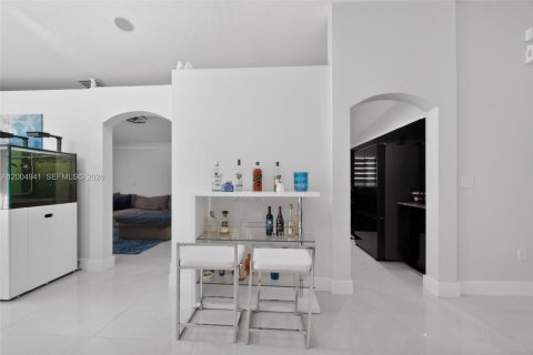 Купить виллу или дом в Майами, Флорида 3 спальни, 150.69м2, № 2074392 - фото 18