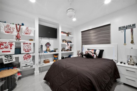 Купить виллу или дом в Майами, Флорида 3 спальни, 150.69м2, № 2074392 - фото 3