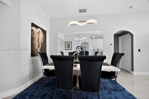 Купить виллу или дом в Майами, Флорида 3 спальни, 150.69м2, № 2074392 - фото 17
