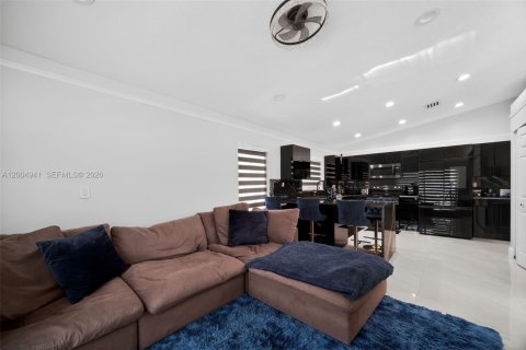 Купить виллу или дом в Майами, Флорида 3 спальни, 150.69м2, № 2074392 - фото 20