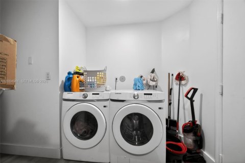 Купить виллу или дом в Майами, Флорида 3 спальни, 150.69м2, № 2074392 - фото 6