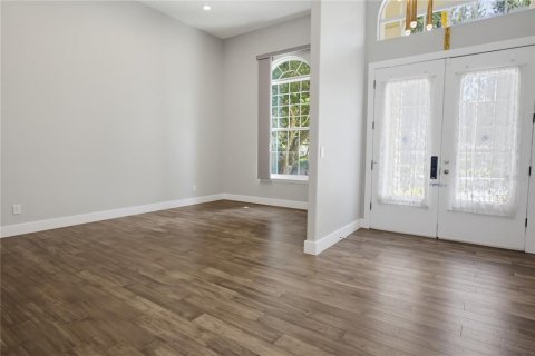 Villa ou maison à vendre à Lake Mary, Floride: 4 chambres, 289.48 m2 № 2353516 - photo 5