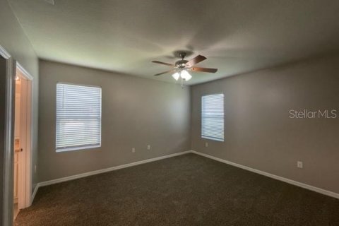 House in Winter Haven, Florida 4 bedrooms, 158.68 sq.m. № 1868844 - photo 8