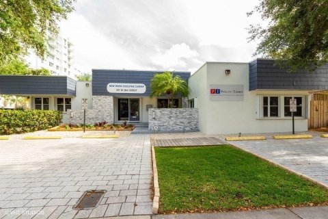 Immobilier commercial à vendre à Fort Lauderdale, Floride № 2178840 - photo 2