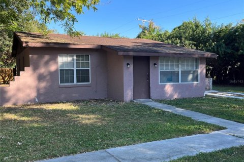 House in Bradenton, Florida 2 bedrooms, 72.84 sq.m. № 2277326