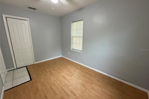 House in Bradenton, Florida 2 bedrooms, 72.84 sq.m. № 2277326 - photo 5
