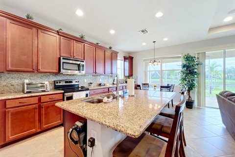 Casa en venta en Port St. Lucie, Florida, 3 dormitorios, 206.71 m2 № 2402034 - foto 12