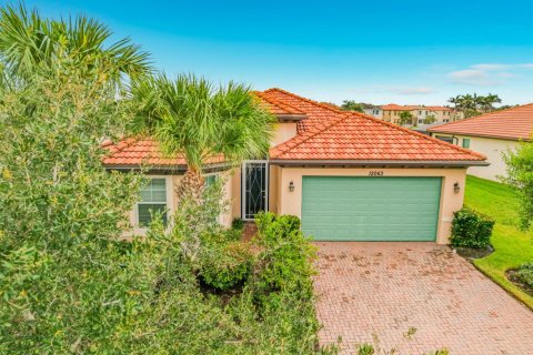 Casa en Port St. Lucie, Florida 3 dormitorios, 206.71 m2 № 2402034