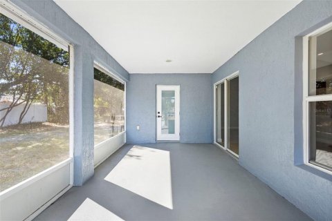 Villa ou maison à vendre à Deltona, Floride: 4 chambres, 189.71 m2 № 2149471 - photo 26