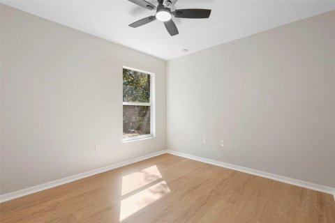 Villa ou maison à vendre à Deltona, Floride: 4 chambres, 189.71 m2 № 2149471 - photo 22