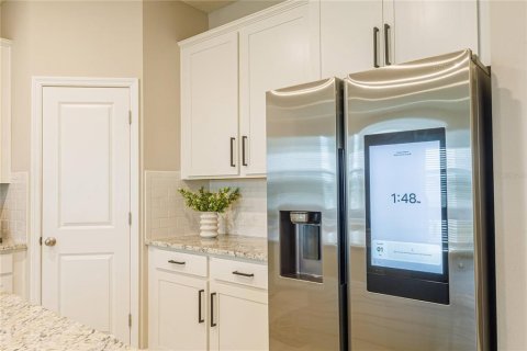 Villa ou maison à louer à Bradenton, Floride: 4 chambres, 191.01 m2 № 2412586 - photo 14