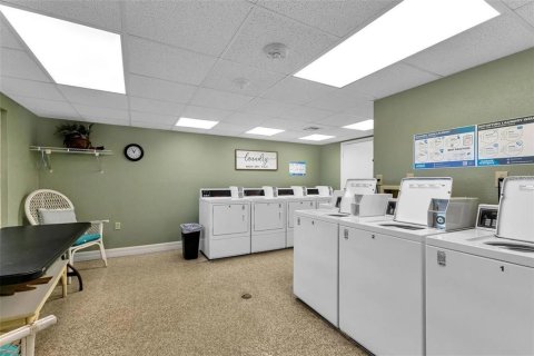 Condo in Port Charlotte, Florida, 2 bedrooms  № 1877362 - photo 30
