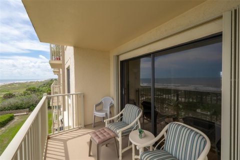 Condo in Cocoa Beach, Florida, 2 bedrooms  № 2355088 - photo 28