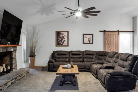 House in Mulberry, Florida 3 bedrooms, 158.4 sq.m. № 1551241 - photo 16