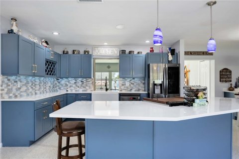 House in Bradenton, Florida 4 bedrooms, 223.24 sq.m. № 1910654 - photo 14