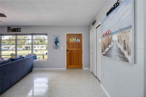 House in Bradenton, Florida 4 bedrooms, 223.24 sq.m. № 1910654 - photo 7