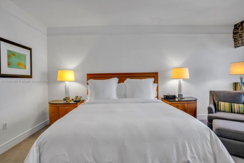 Copropriété à louer à Miami, Floride: 2 chambres, 167.32 m2 № 1985455 - photo 12