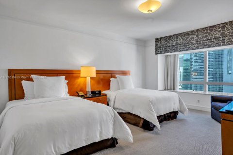 Copropriété à louer à Miami, Floride: 2 chambres, 167.32 m2 № 1985455 - photo 24