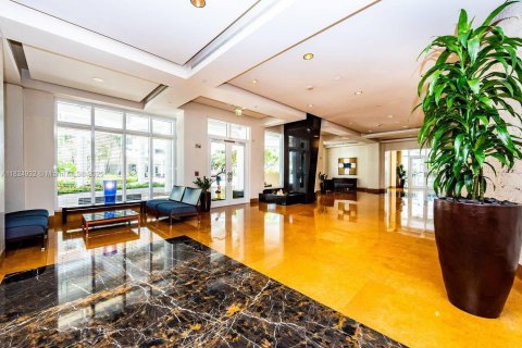 Купить кондоминиум в Майами, Флорида 1 спальня, 81.57м2, № 1957948 - фото 10