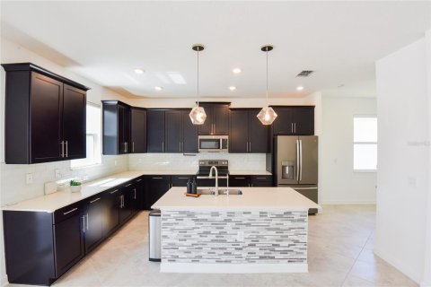 Casa en venta en Davenport, Florida, 4 dormitorios, 232.07 m2 № 2381272 - foto 8