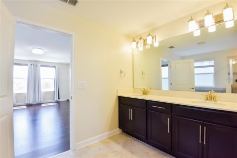 Casa en venta en Davenport, Florida, 4 dormitorios, 232.07 m2 № 2381272 - foto 24