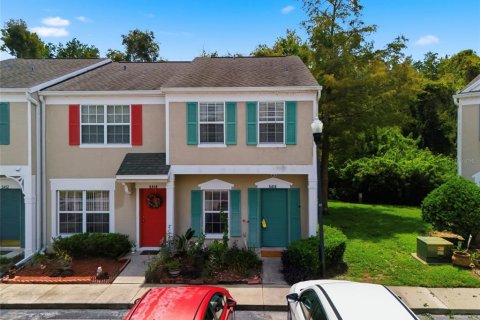 Townhouse in Tampa, Florida 2 bedrooms, 110 sq.m. № 2314248