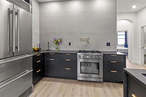Купить виллу или дом в Сарасота, Флорида 7 комнат, 241.55м2, № 1846574 - фото 17